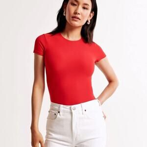 Abercrombie Soft Matte Seamless Short Sleeve Baby Tee Shirt Top Red Small